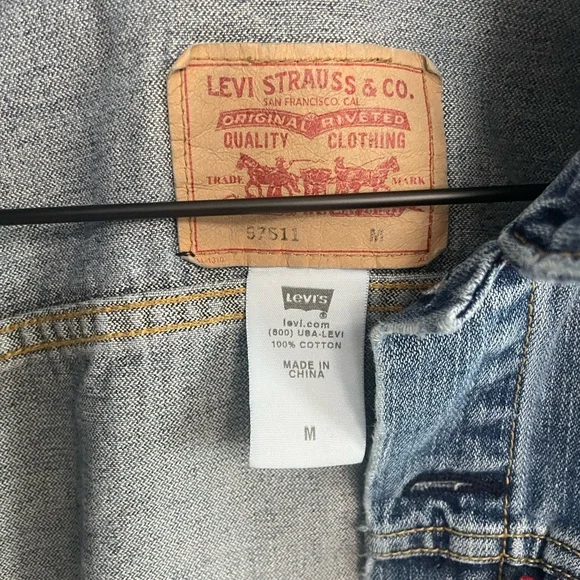 Levi Strauss Denim Jacket - Picture 3 of 4